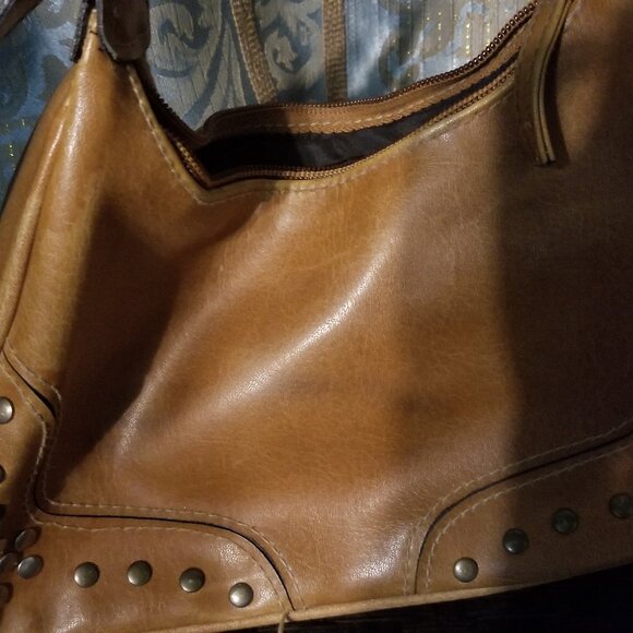 Stylish Tan Leather Shoulder Bag - Picture 5 of 5